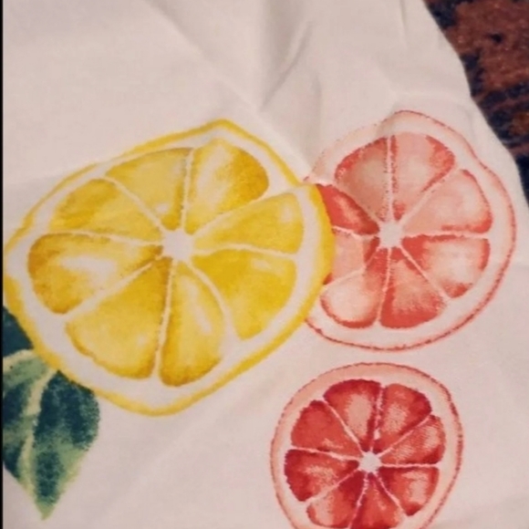 Printed tie front crop top - Picture 3 of 3